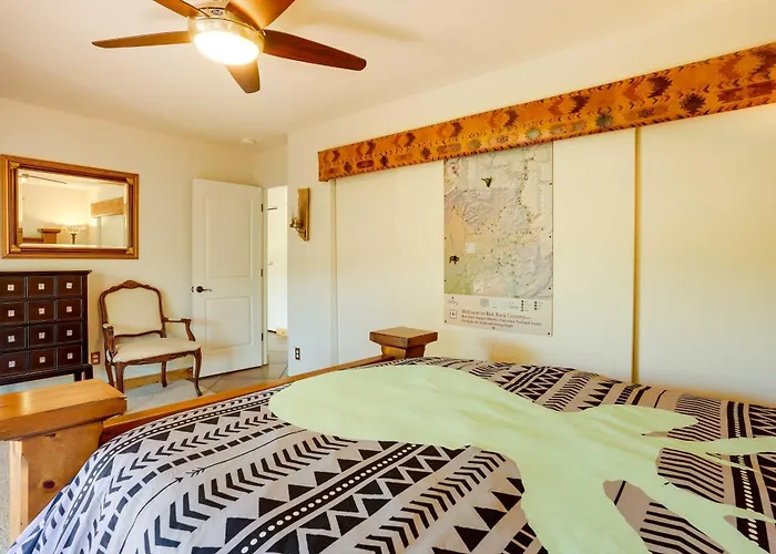 With Red Rock Views About 10 Mi To Uptown! Hotel Sedona