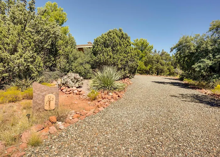 With Red Rock Views About 10 Mi To Uptown! 3* Sedona